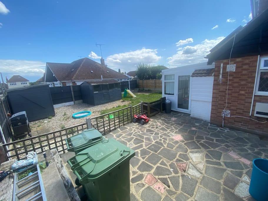 Spacious 4 Bedroom House Billericay Kültér fotó